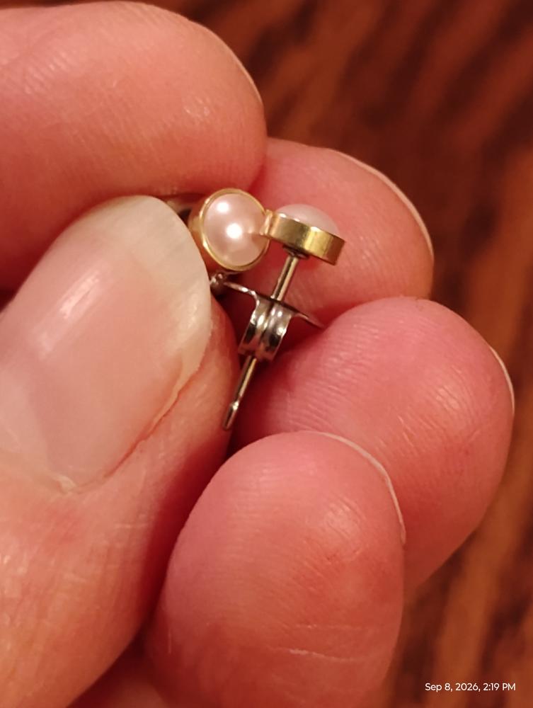 Golden Titanium 5mm Bezel Light Rose Pearl Earrings - Customer Photo From Tam
