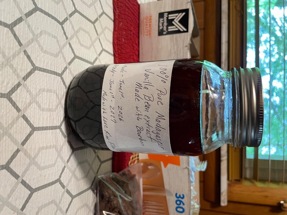 Extra Long Madagascar Vanilla, Planifolia - Customer Photo From Kimberly Flowers