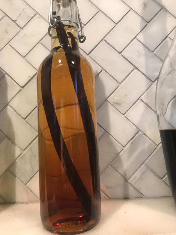 Gourmet Papua New Guinea Vanilla, Planifolia - Customer Photo From Peggy Lester