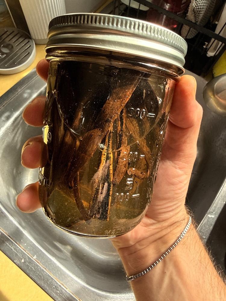 Gourmet Ugandan Vanilla Beans, Planifolia - Customer Photo From Aaryn Richard