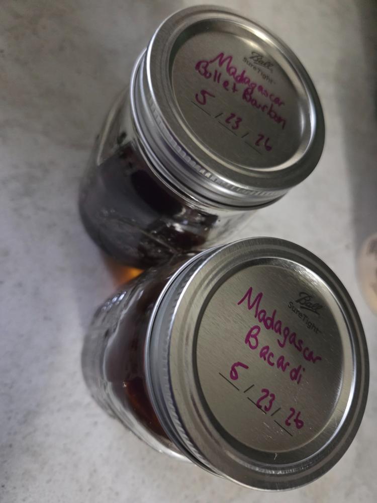 Gourmet Madagascar Vanilla Beans, Planifolia - Customer Photo From Onisia Martin