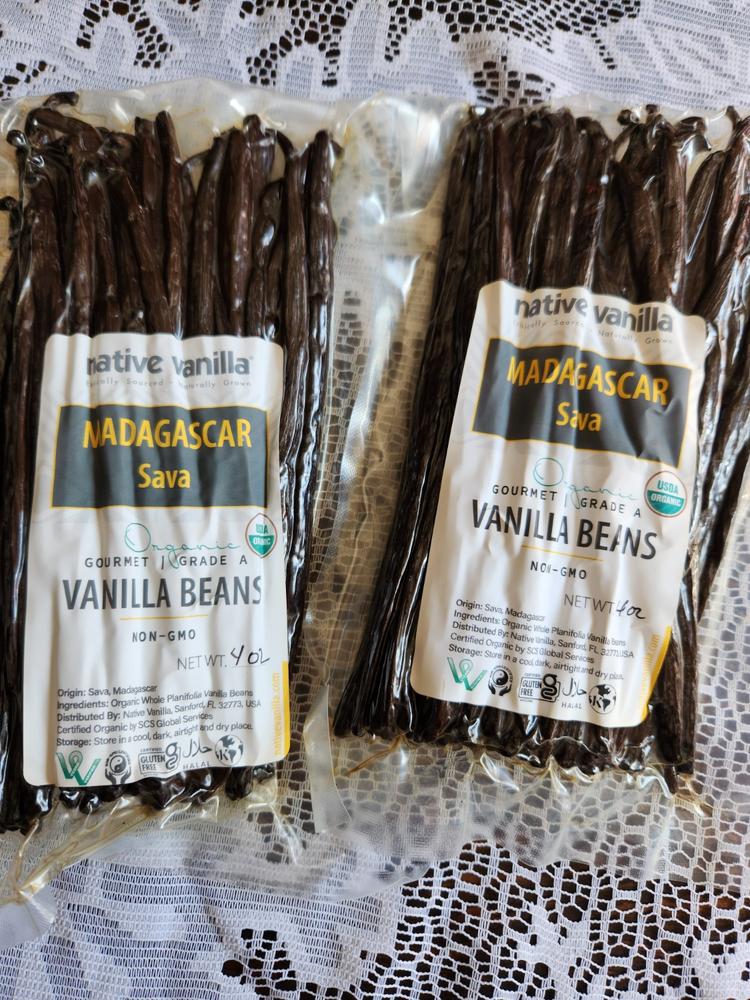 Gourmet Comoros Vanilla Beans - Customer Photo From Mary Lou McCallum