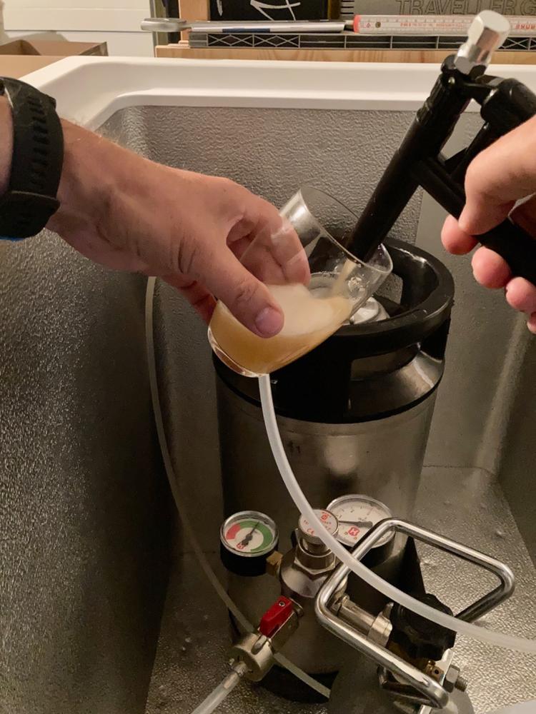 Pluto Gun - Beer Tap on Disconnect - Customer Photo From Götz F.