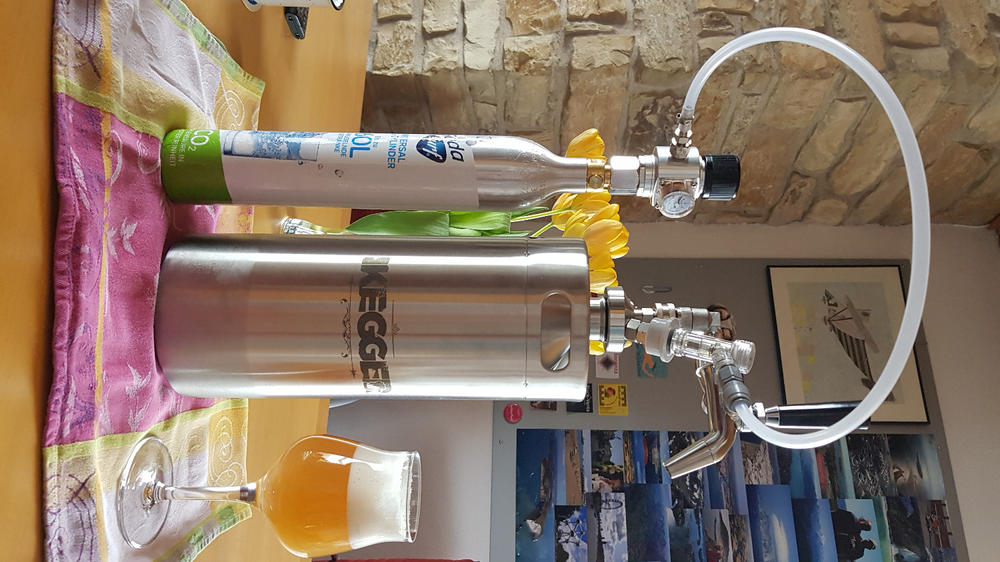 Sodastream Bottle Adaptor for Standard CO2 Regulator | SodaStream Zylinder Adapter für CO2 Druckminderer - Customer Photo From Robert Schmid