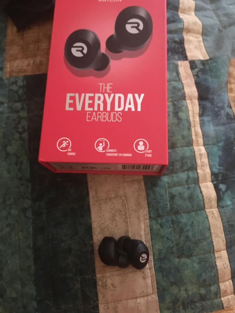 The Everyday Earbuds Raycon