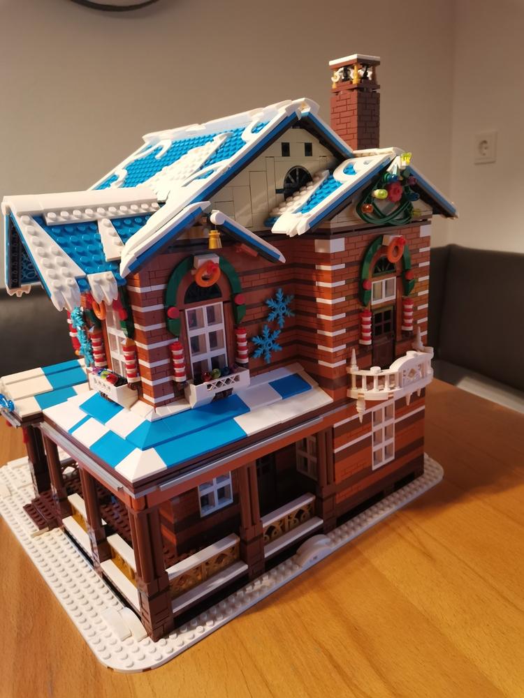 Mould King 16011 The Christmas House with sound, lights and steam - Customer Photo From Josef Prückl