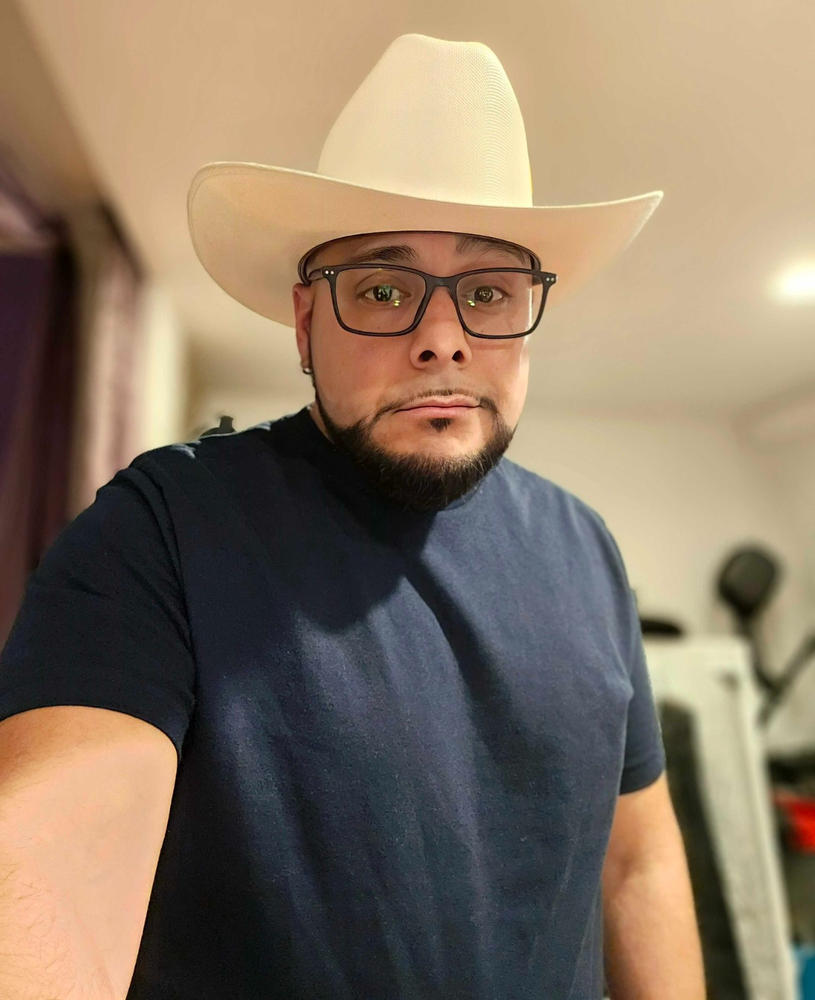 Sombrero El Fantasma Tombstone 1000X Estilo Sinaloa - Customer Photo From Everardo Tafolla