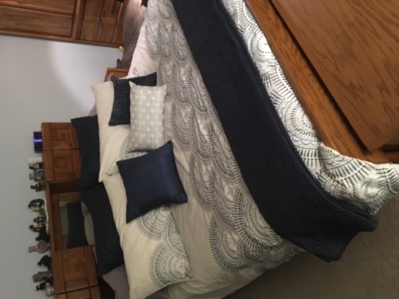 600SXE Super Waveless Hardside Waterbed Mattress - Customer Photo From JoLynn H.