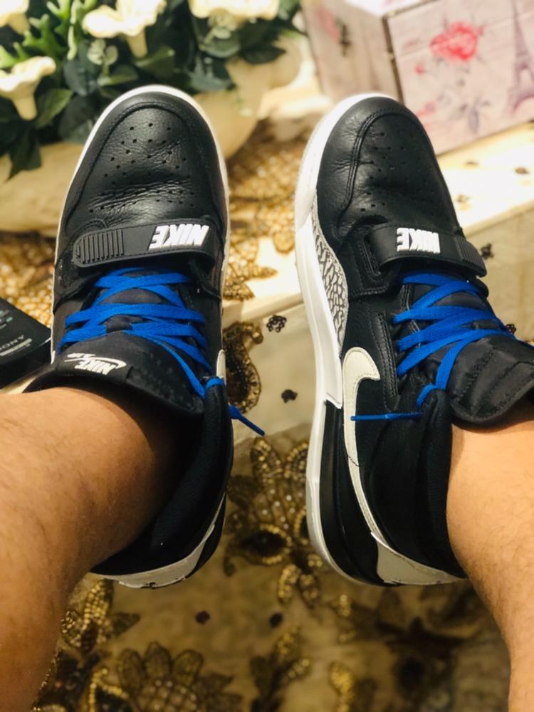 Blue Flat Laces - Essentials Collection - Customer Photo From Moe Jezan
