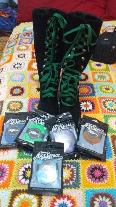 Pine Green Flat Laces - Essentials Collection - Customer Photo From Kristina Wise