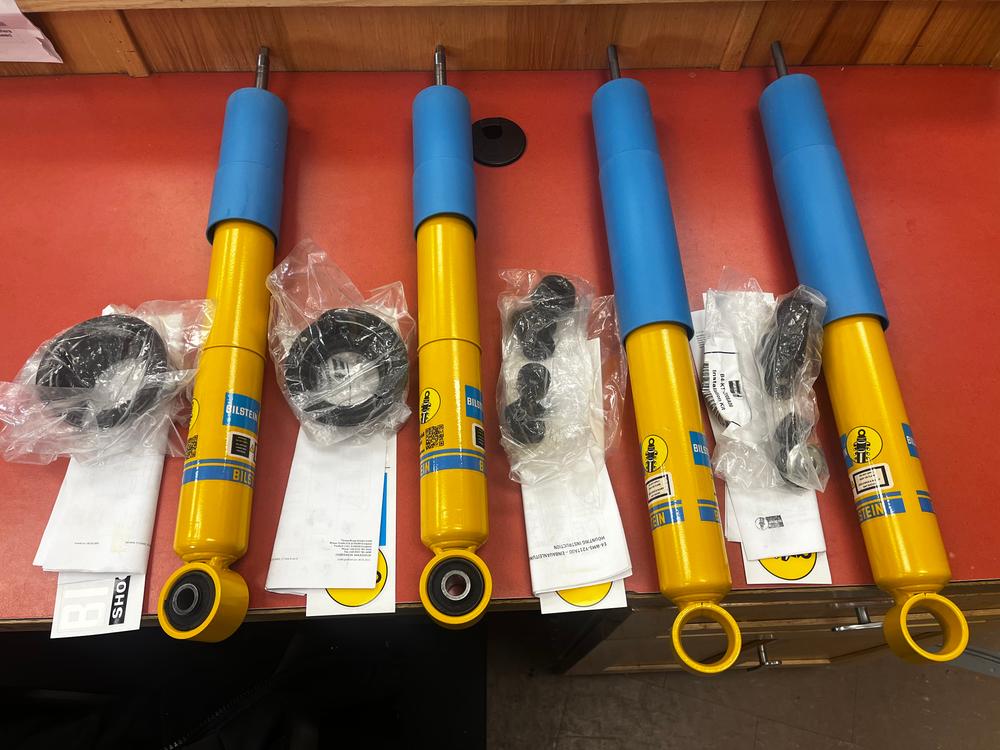 Bilstein 4600 Monotube OEM Shocks Set for 1996-2002 Toyota 4Runner 4WD - Customer Photo From Ryan Powell