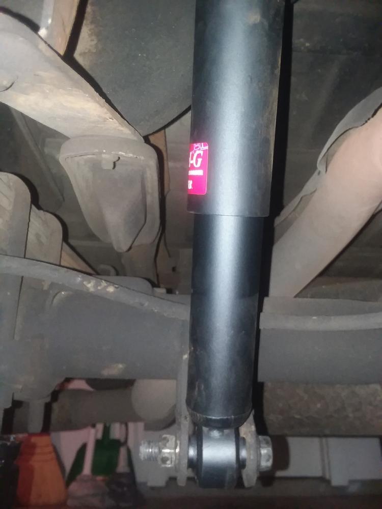 KYB Excel-G OEM Shocks Set for 1992-1999 Chevrolet C1500 Suburban RWD - Customer Photo From Karean Anthony