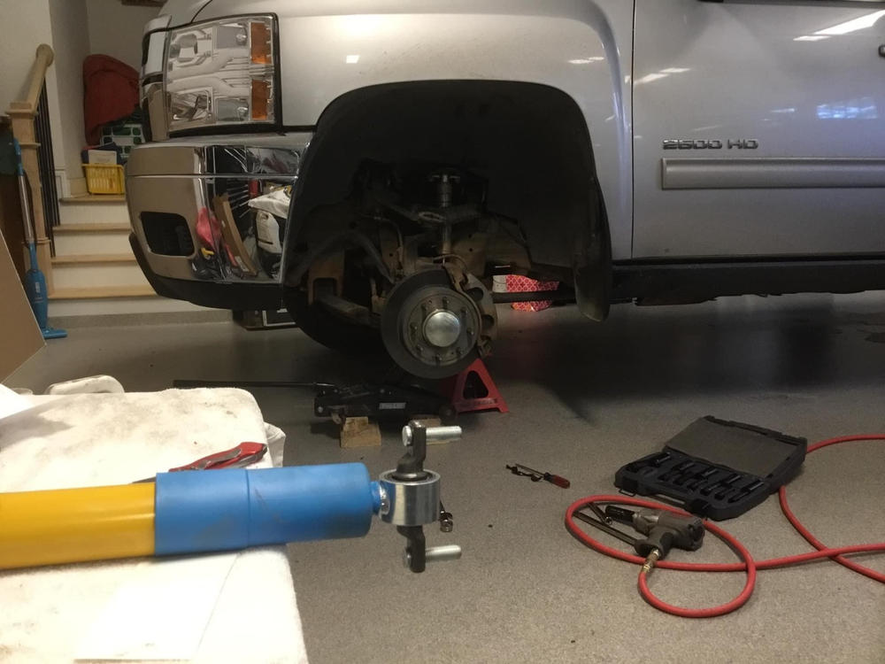 Bilstein 4600 Monotube OEM Shocks Set for 2011-2023 Chevrolet Silverado 2500 HD 4WD RWD - Customer Photo From Stephen Lasko