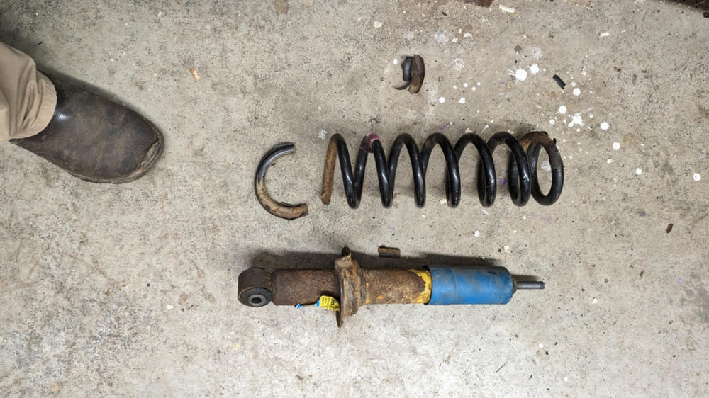 Bilstein 4600 Monotube OEM Shocks Set for 2005-2015 Nissan Xterra 4WD - Customer Photo From Michael Weiss