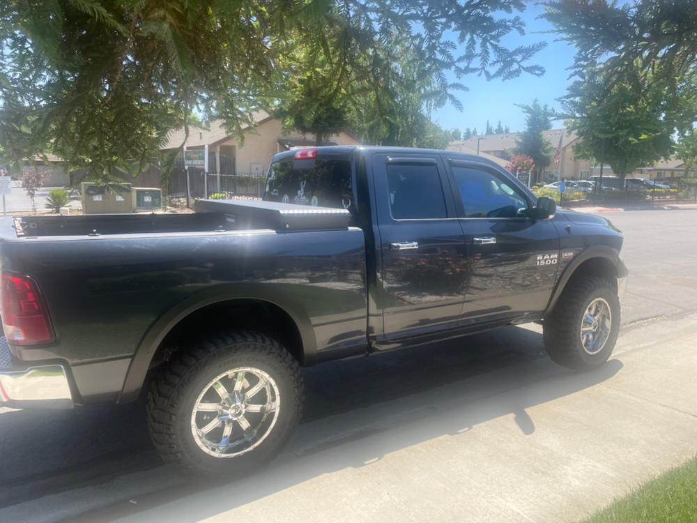 Rancho Quicklift Leveling Strut Front Pair for 2009-2018 Ram 1500 4WD w/2.25" lift - Customer Photo From Jerry Gupton