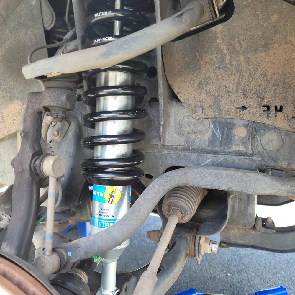 Bilstein 6112 Strut & Spring + Rear 5160 Reservoir Shocks Set for 2016-2023 Toyota Tacoma 4WD RWD 6 Lug - Customer Photo From D. Hicks