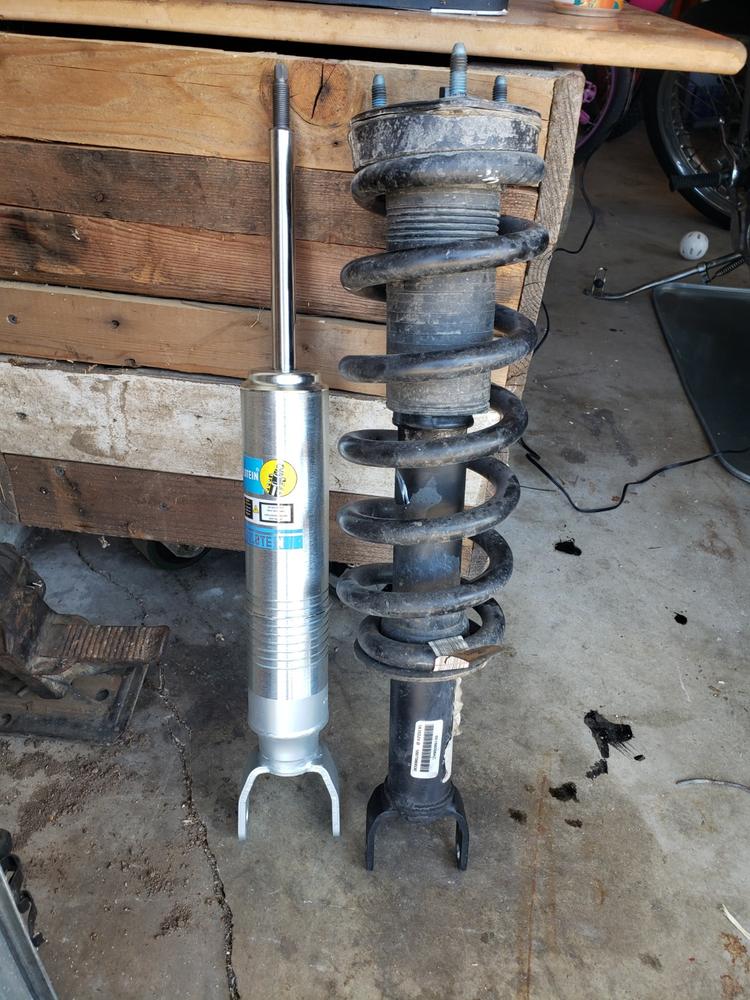 Bilstein 6112 Strut & Spring + Rear 5160 Reservoir Shocks Set for 2009-2018 Ram 1500 4WD w/0-2.8" lift - Customer Photo From Russell Toman