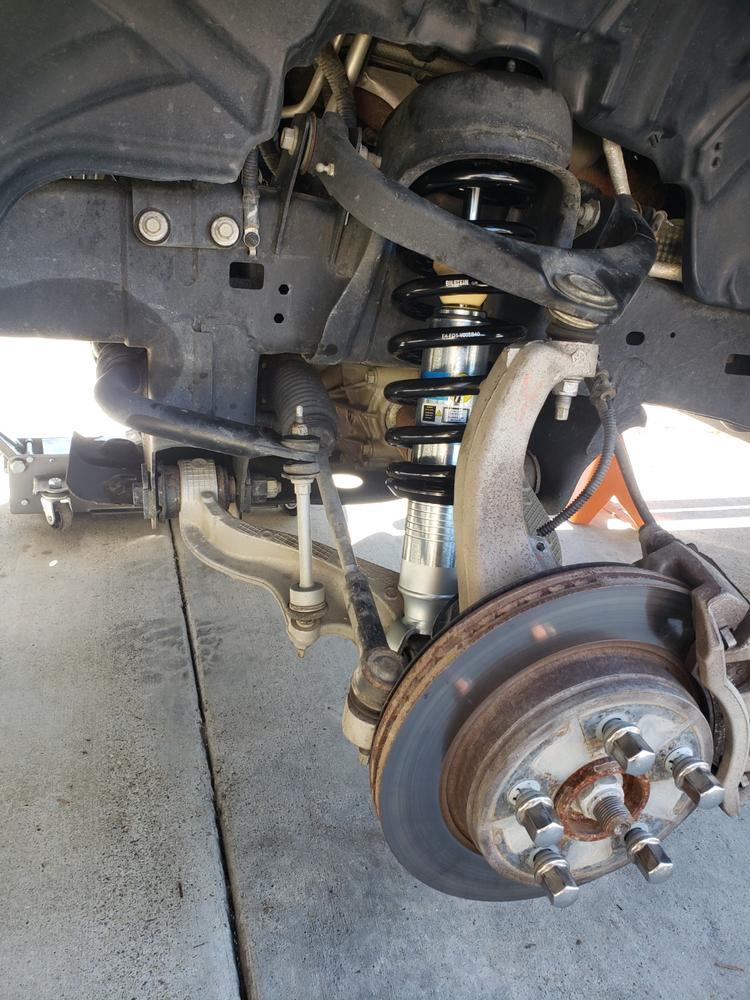 Bilstein 6112 Strut & Spring + Rear 5160 Reservoir Shocks Set for 2009-2018 Ram 1500 4WD w/0-2.8" lift - Customer Photo From Russell Toman