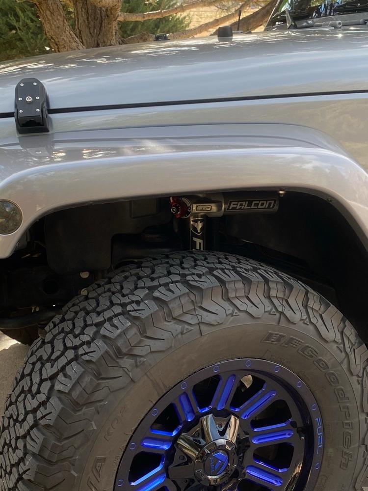 Teraflex Falcon Nexus EF 2.2 Fast Adjust Steering Stabilizer for 2007-2018 Jeep Wrangler JK 4WD RWD 1-3/8" - Customer Photo From Francisco Muniz