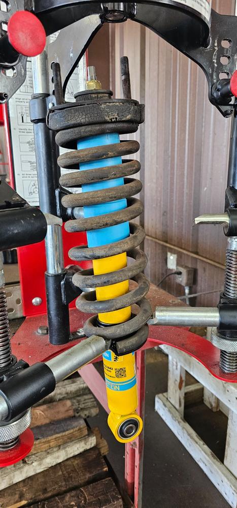 スティルマン　ショック　クローム Amazon.com: Bilstein 24-021494 B6 Monotube Shock Absorber