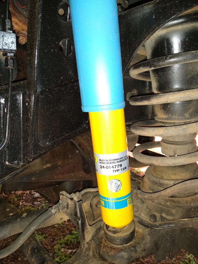 Bilstein 4600 Monotube OEM Shocks Set for 1990-1997 Toyota Land Cruiser 80 4WD - Customer Photo From Luis Elias