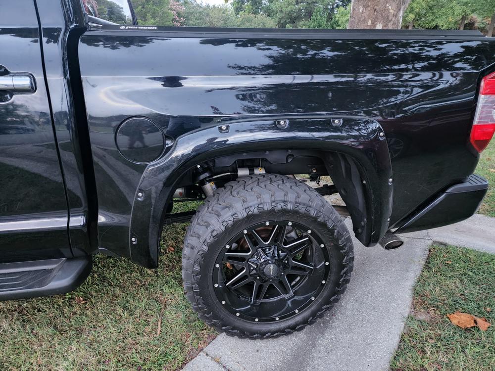 Old Man Emu BP-51 Bypass Coilovers + Rear Internal Bypass Shocks Set for 2007-2021 Toyota Tundra 4WD w/0-3" lift - Customer Photo From Daniel Sasser