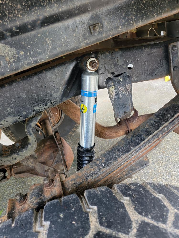 Bilstein B8 5125 Monotube Shocks Set for 1969-1987 Chevrolet K10 4WD w/6" lift - Customer Photo From Brandon Hooper