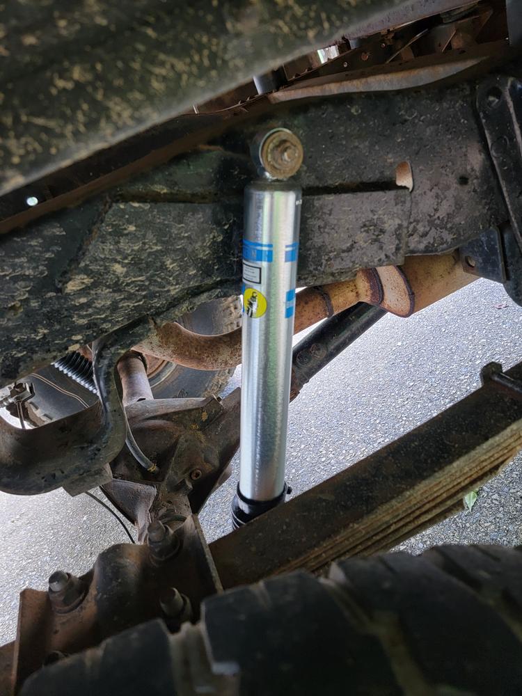 Bilstein B8 5125 Monotube Shocks Set for 1969-1987 Chevrolet K10 4WD w/6" lift - Customer Photo From Brandon Hooper