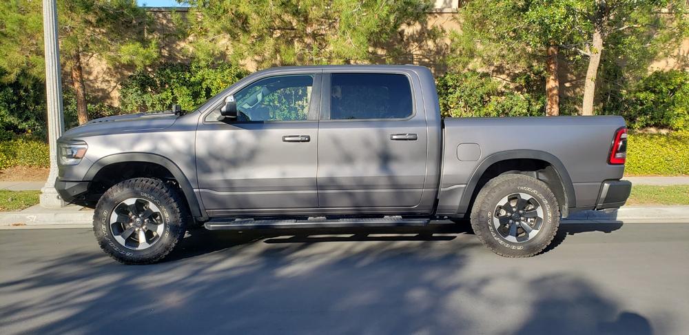 Bilstein 6112 Strut & Spring Front Pair for 2019-2023 Ram 1500 4WD RWD w/0-2.6" lift - Customer Photo From Raymond Chen