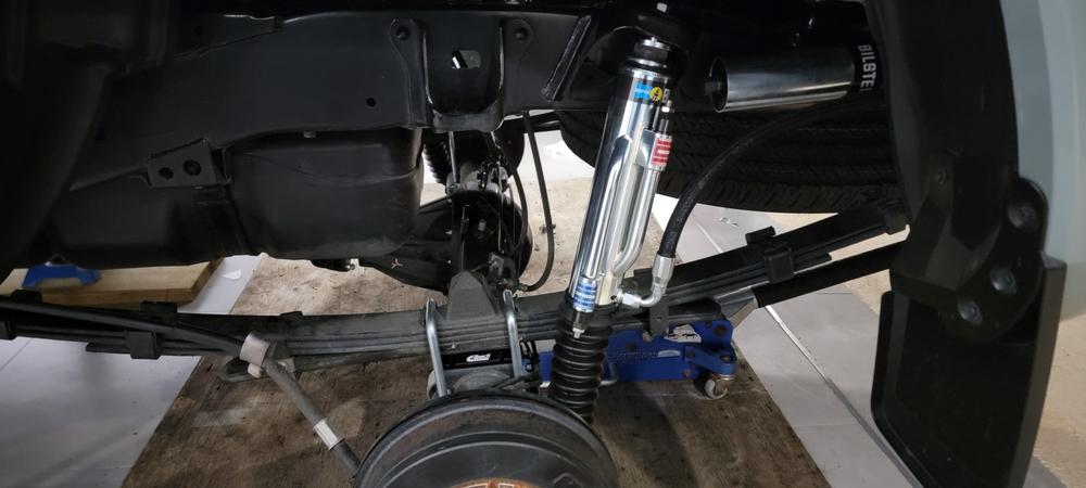 Bilstein B8 8112 ZoneControl CR Coilovers & Rear 8100 Shocks w/ Reservoir Set for 2005-2023 Toyota Tacoma 4WD RWD w/0.4-2.2" lift - Customer Photo From Antonio Colon