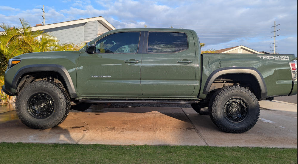 Bilstein 5100 2" Lift System - 2016-2023 Toyota Tacoma - Customer Photo From Judson Laird