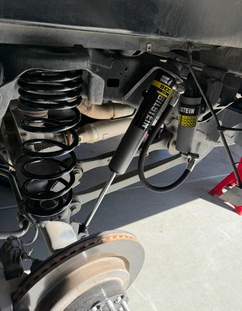 Bilstein 8112 2.5" Lift System - 2019-2024 Ram 1500 - Customer Photo From Sttefan A Lopez