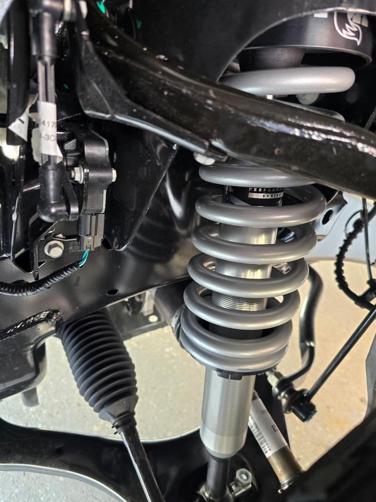 Fox 2.0 Performance Series Coilovers for 2021-2024 Ford F150 4WD - Customer Photo From Jared Landry