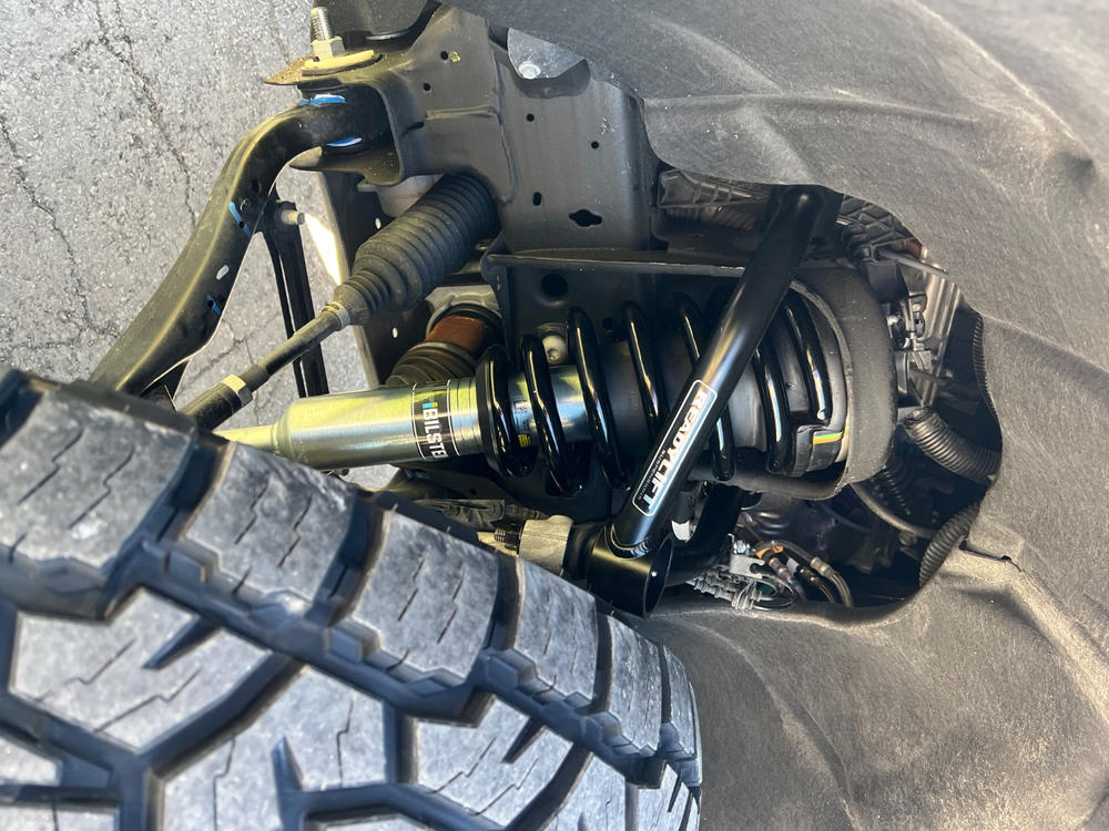 Bilstein 6112 Strut & Spring Assembled + Rear 5100 Shocks Set for 2019-2024 Chevrolet Silverado 1500 Trail Boss 4WD - Customer Photo From Ronald Erwin