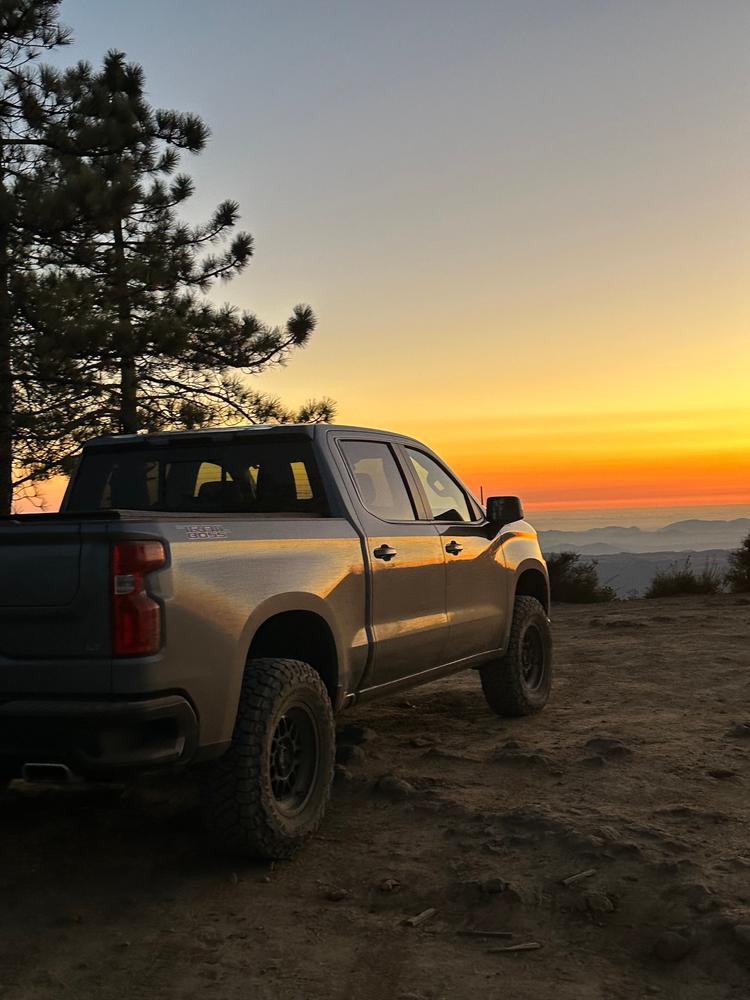 Bilstein 6112 Strut & Spring Assembled + Rear 5160 Reservoir Shocks Set for 2019-2024 Chevrolet Silverado 1500 Trail Boss 4WD - Customer Photo From Jacob