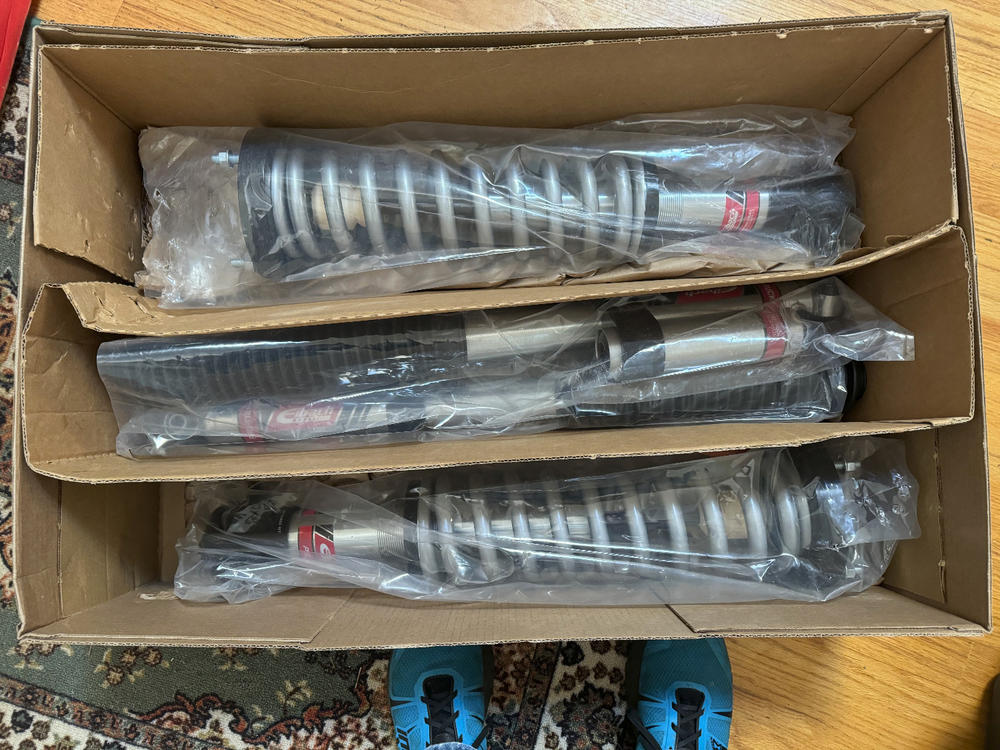 Eibach Pro-Truck Coilover Stage 2R + Rear Shocks Kit for 2019-2024 Chevrolet Silverado 1500 4WD RWD w/0-2" lift - Customer Photo From Carl Neilson