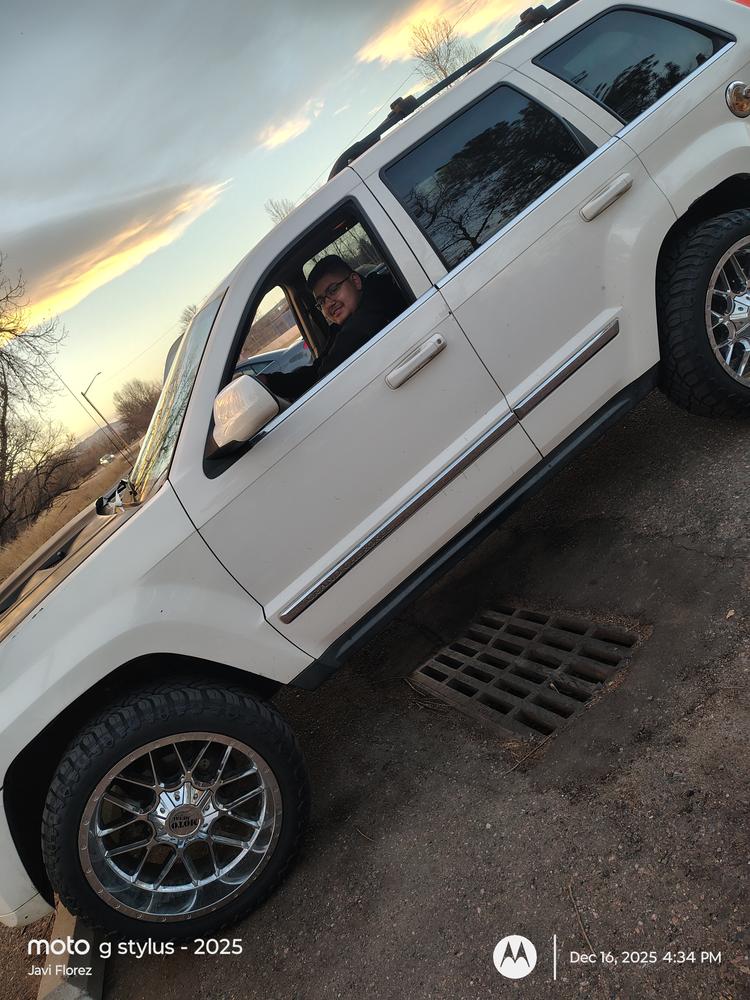 Old Man Emu Nitrocharger Sport Gas Strut N219S - Customer Photo From Javier Flores 