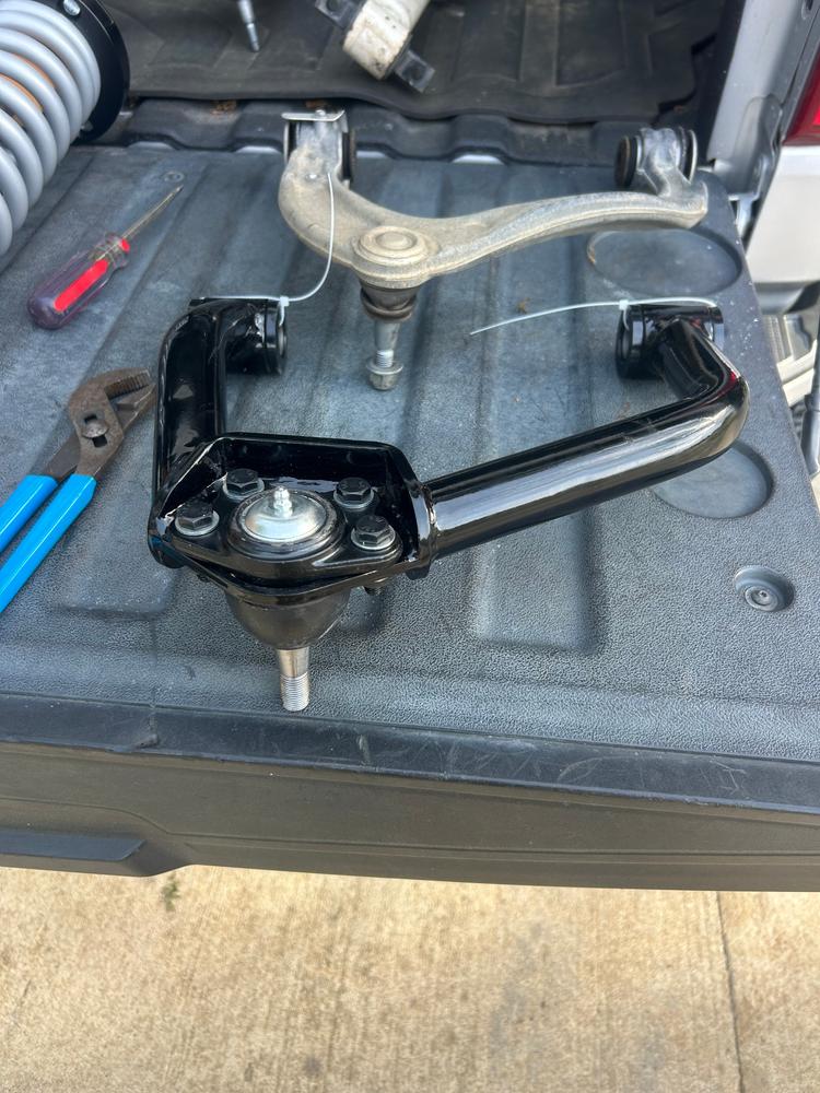 Shock Surplus Upper Control Arms Pair for 2019-2025 Chevrolet Silverado 1500 4WD RWD - Customer Photo From Jordan Williams