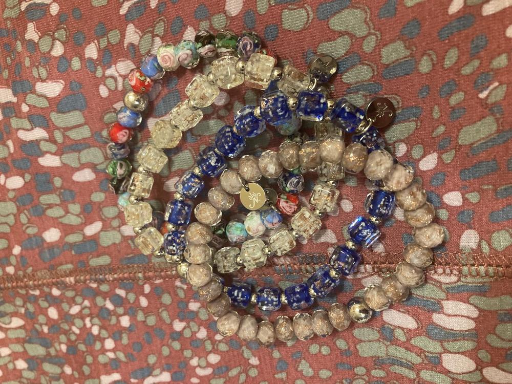 Periwinkle | Firefly Glass Diamonds Bracelet - Customer Photo From Catherine McGrath
