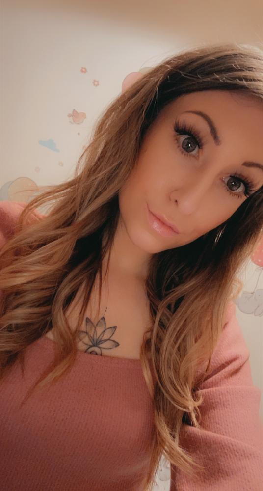 DARLING FAUX MINK UNICORN LASHES - Customer Photo From Hannah