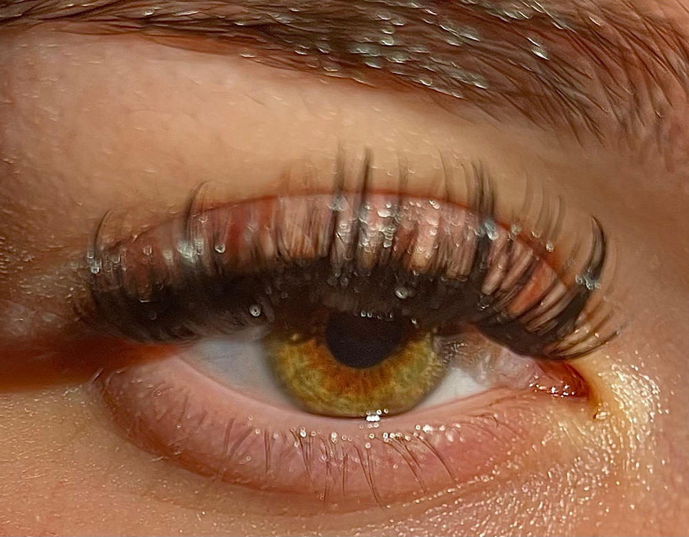 RUSSIAN NATURAL HYBRIDS STRIP UNICORN LASHES - Customer Photo From Esme Brown