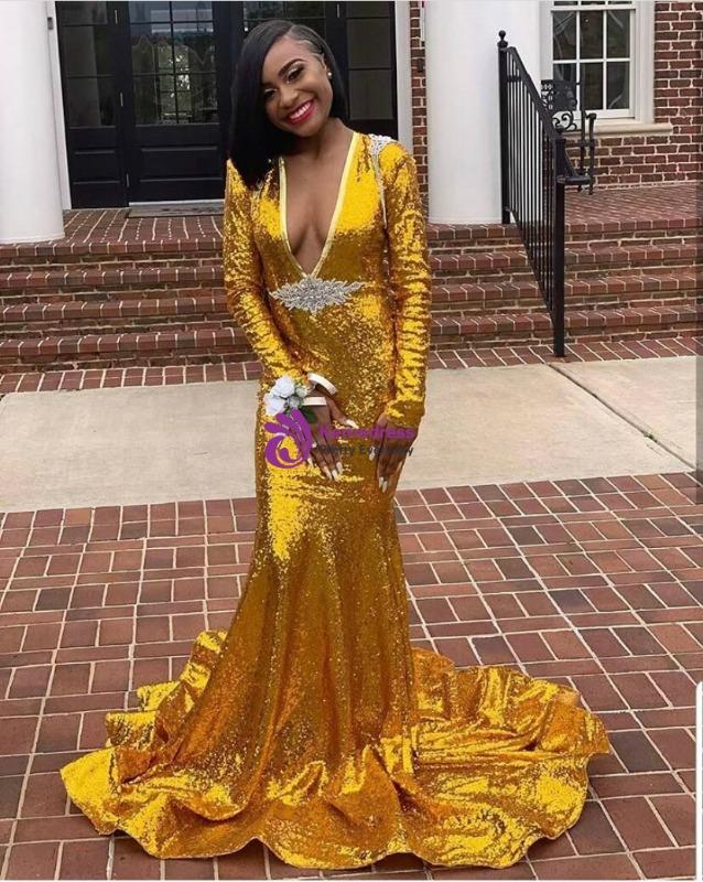 Gold sequin dress outlet with train