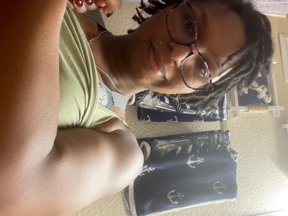 Apollon Hooligan Bare Knuckle V4 40 Servings - Customer Photo From Evalyne L.