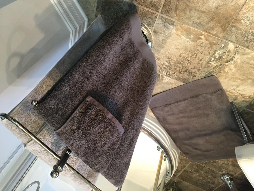 Silvon Antimicrobial Towels Clean Themselves