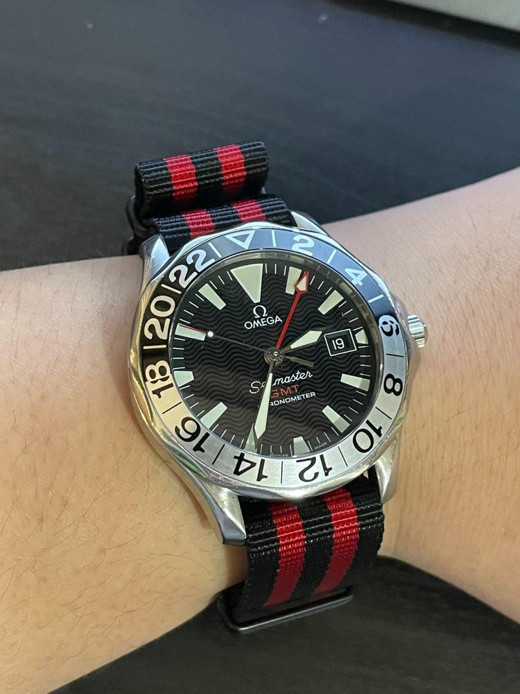 Black & Red watch strap (with black PVD buckles) - Customer Photo From Guanhao Xiao