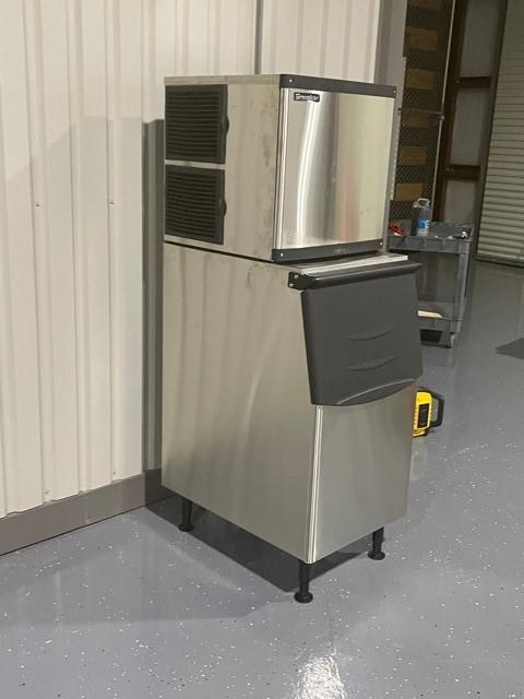 Commercial Ice Maker Machine; Snooker 350 Lb with Bin