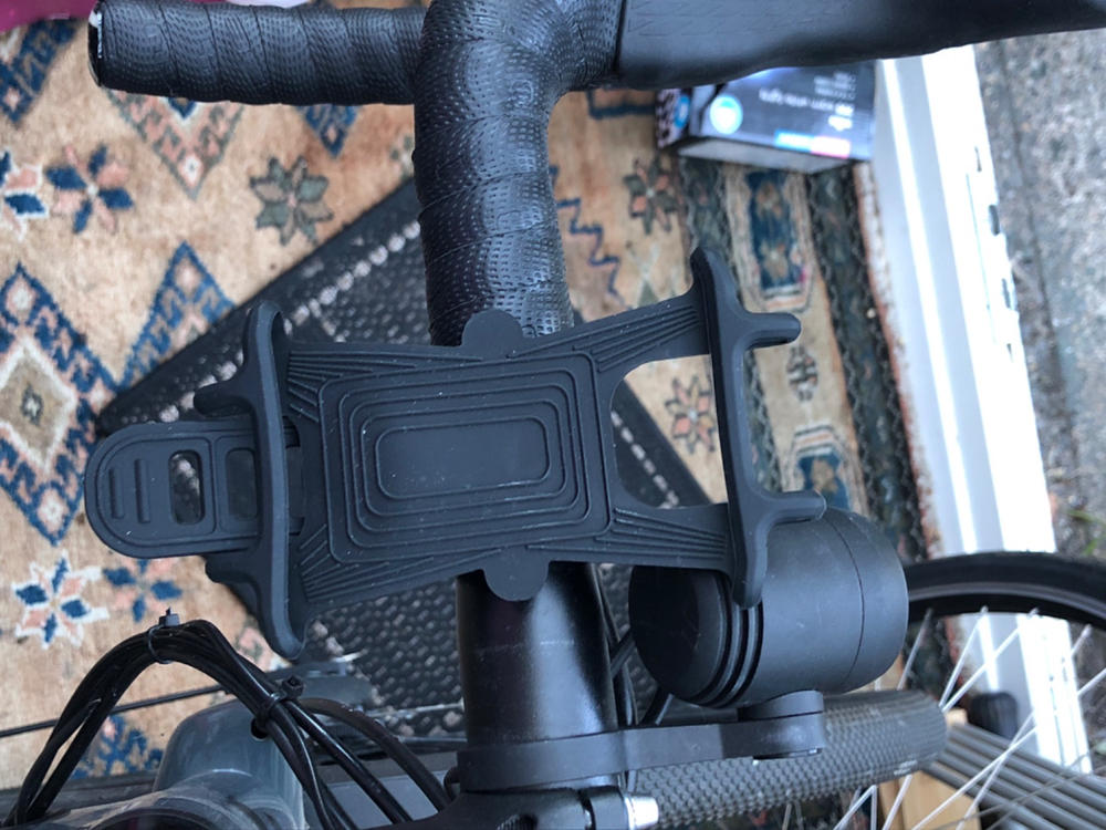 BTR Silicone Handlebar Mobile Phone Mount, Fits All Phones & Bikes - Customer Photo From Pete Crean