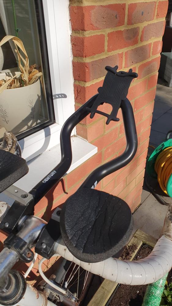 BTR Silicone Handlebar Mobile Phone Mount, Fits All Phones & Bikes - Customer Photo From Andrew