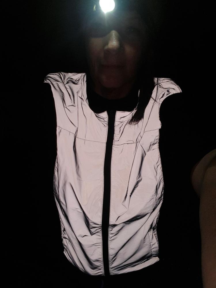 BTR Reflective Cycling & Running Gilet & Vest 3-P (2 Side & 1 Rear Pocket) - Customer Photo From N M.