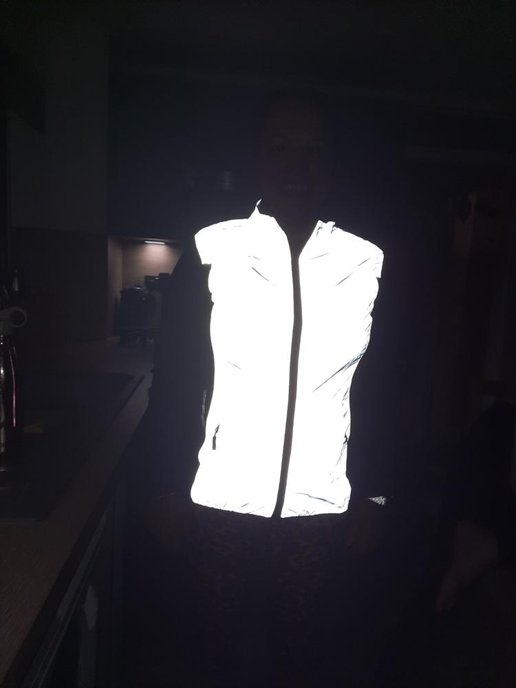 BTR Womens Reflective Cycling & Running High Vis Gilet (SECONDS) - Customer Photo From Elaine Byrne 